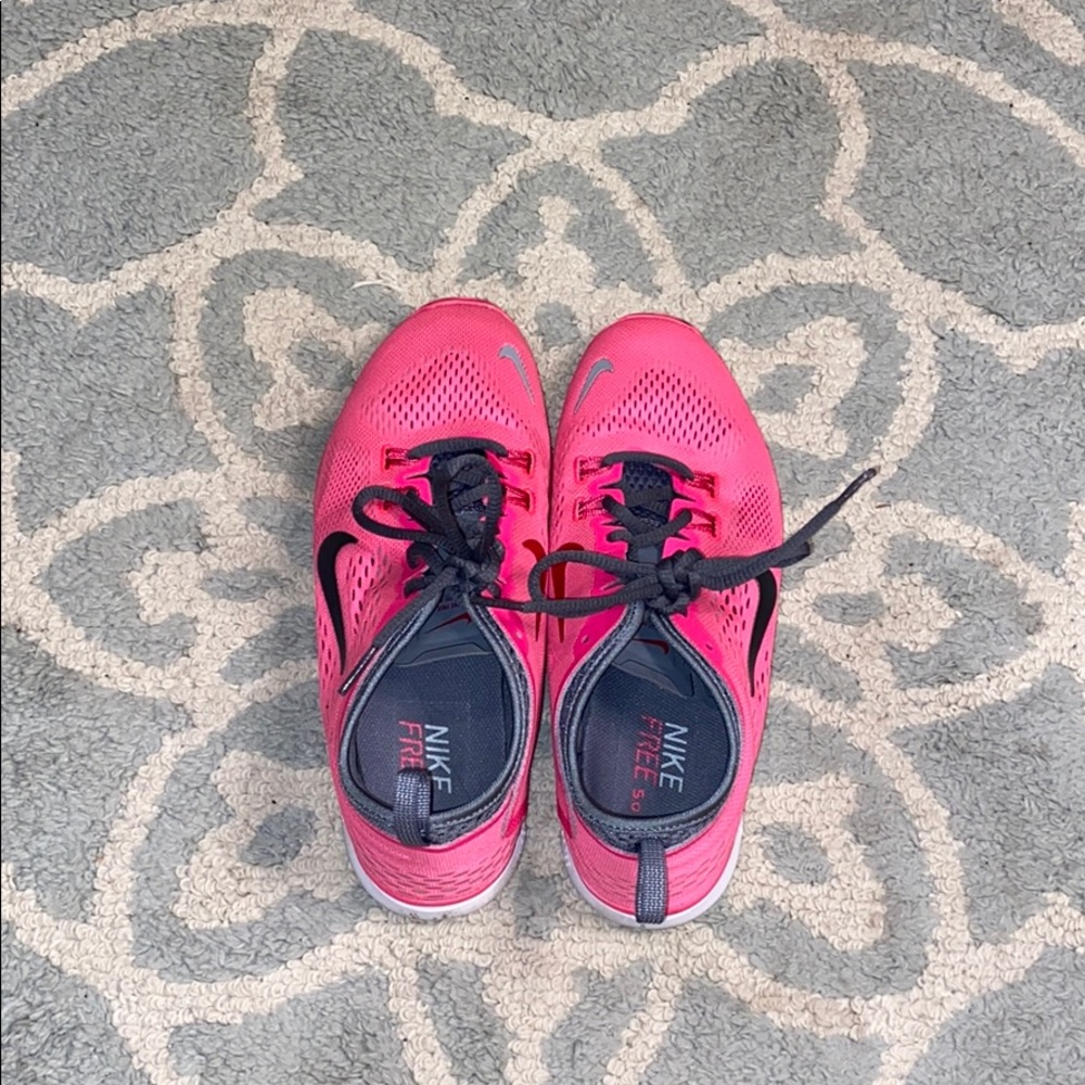 Nike Pink and Black Women's Sneakers